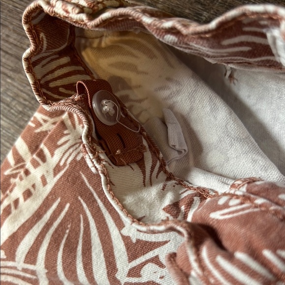 Cotton On Brown Tropical Print Toddler Pants - Picture 3 of 4